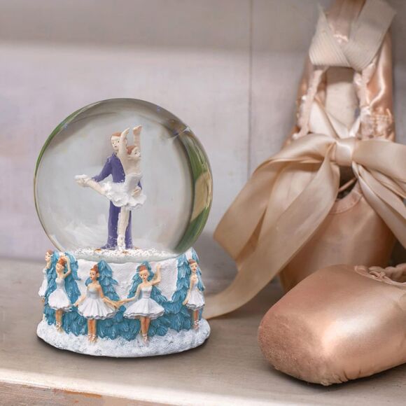Elanze Designs Prince and Clara Dancing Musical Glitter Water Snow Globe - Picture 6 of 6